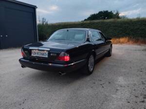Bild 7/39 von Daimler Super V8 (1998)