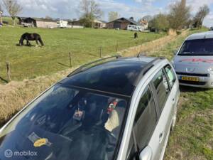 Bild 4/13 von Peugeot 307 CC 2.0i (2003)