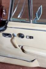 Bild 23/47 von Mercedes-Benz 280 SE (1970)
