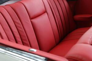 Image 35/50 of Mercedes-Benz 280 SE 3,5 (1969)