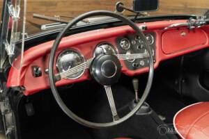 Image 12/19 of Triumph TR 4 (1961)