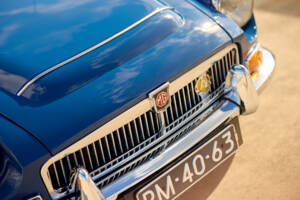 Image 27/100 de MG MGC GT (1970)