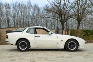 Bild 6/50 von Porsche 944 (1985)