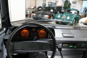 Bild 22/50 von Volkswagen T3 Caravelle GL 1.9 (1987)