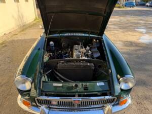 Image 9/12 of MG MGB (1964)