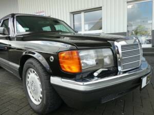 Image 17/22 of Mercedes-Benz 500 SEL Guard (1991)