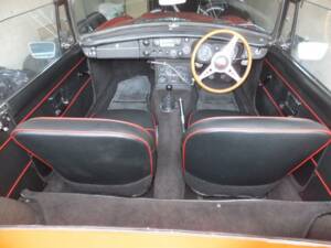 Immagine 6/19 di MG MGC (1968)
