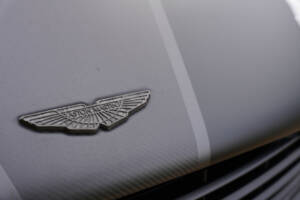 Image 20/50 de Aston Martin Vanquish (2017)