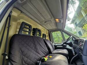 Bild 19/26 von FIAT Ducato 2.8 i.d. TD (2000)
