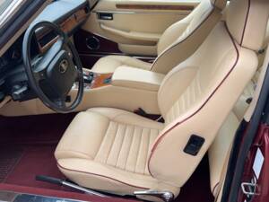 Image 9/23 of Jaguar XJ-S V12 (1990)