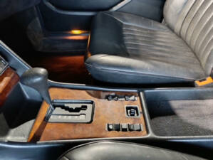Imagen 16/27 de Mercedes-Benz 500 SEL (1986)