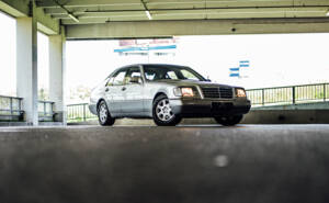 Bild 1/57 von Mercedes-Benz 500 SE (1992)