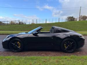 Bild 16/35 von Porsche 911 Targa 4 (2023)