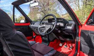 Immagine 4/39 di Peugeot 205 CTi (1991)