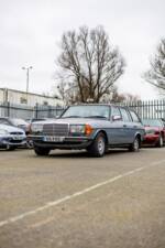Bild 9/50 von Mercedes-Benz 280 TE (1983)