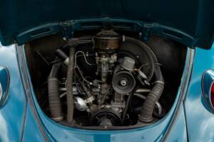 Bild 18/40 von Volkswagen Käfer 1300 (1965)