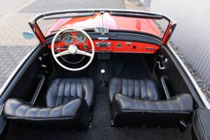 Image 18/53 de Mercedes-Benz 190 SL (1962)