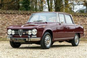 Imagen 38/50 de Alfa Romeo Giulia Nuova Super 1600 (1971)