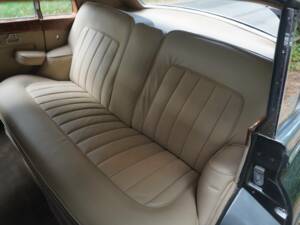 Imagen 18/24 de Rolls-Royce Silver Cloud II (1962)