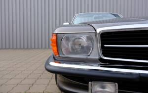 Image 31/97 de Mercedes-Benz 560 SL (1987)
