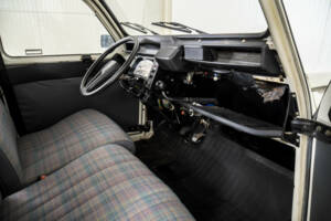 Image 12/50 of Citroën 2 CV 6 (1986)
