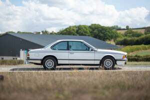 Bild 19/44 von BMW 628 CSi (1900)
