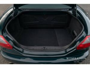 Bild 32/33 von Jaguar XKR (1999)