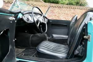 Imagen 44/50 de MG MGA Twin Cam (1959)