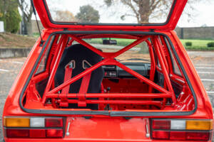 Bild 17/61 von Volkswagen Golf I GTI Pirelli 1.8 (1983)