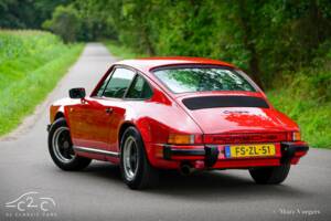 Image 55/63 of Porsche 911 Carrera 3.2 (1986)