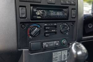 Image 33/43 of Land Rover Defender 90 (2010)