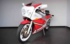 Image 35/95 of Bimota YB6 (1990)