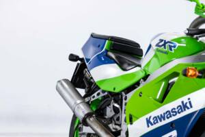 Image 26/40 of Kawasaki ZX-R 400 (1991)