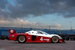Image 11/28 of Lola T711 (1984)