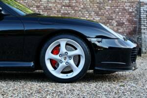 Image 40/50 of Porsche 911 Turbo (2002)