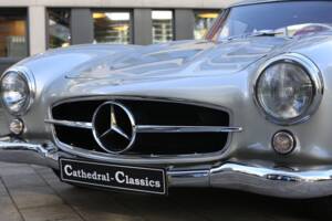 Image 33/37 of Mercedes-Benz 300 SL "Gullwing" (1954)