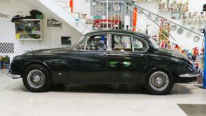 Immagine 6/36 di Jaguar 240 (1968)