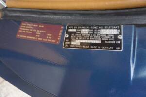 Image 35/36 of Mercedes-Benz 560 SL (1986)