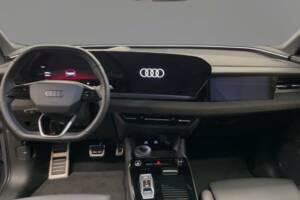 Imagen 3/10 de Audi Q6 e-tron quattro (2024)