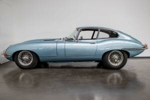 Bild 15/28 von Jaguar E-Type 4.2 (1965)