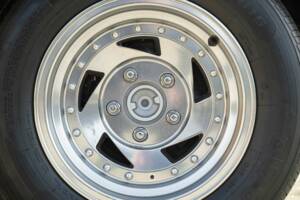 Image 19/50 of Chevrolet Camaro Z28 (1992)