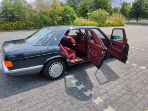 Bild 16/34 von Mercedes-Benz 420 SEL (1989)