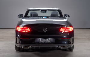 Bild 14/41 von Mercedes-Benz C 300 (2023)