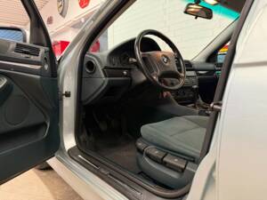 Bild 6/16 von BMW 520i (1999)