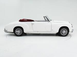 Image 9/15 of Lancia Aurelia B50 (1951)