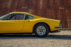Bild 9/45 von Ferrari Dino 246 GT (1972)