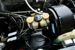 Bild 46/50 von Mercedes-Benz 280 SL (1970)