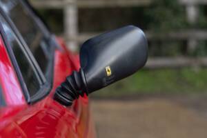 Bild 26/50 von Ferrari 308 GTBi Quattrovalvole (1983)