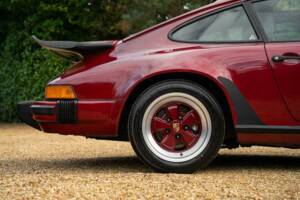 Bild 15/50 von Porsche 911 Carrera 3.2 (1989)