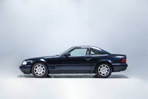 Immagine 13/38 di Mercedes-Benz SL 320 (1997)